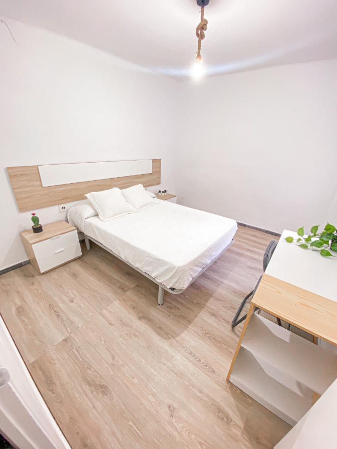 Апартаменты Apartamento Mirador De La Alcazaba Альмерия Экстерьер фото